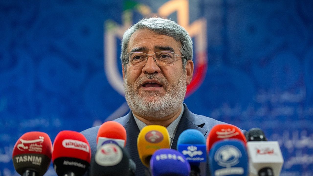 طرح پیشنهادی وزارت بهداشت برای مدیریت کرونا بررسی می‌شود