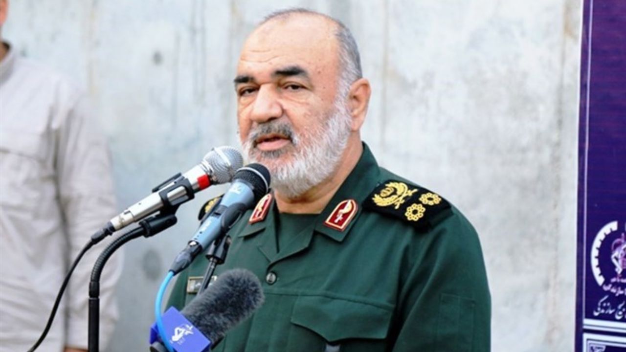 اجازه خدشه به امنیت‌ کشور را نمی‌دهیم/آمریکا اخطارها را جدی بگیرد