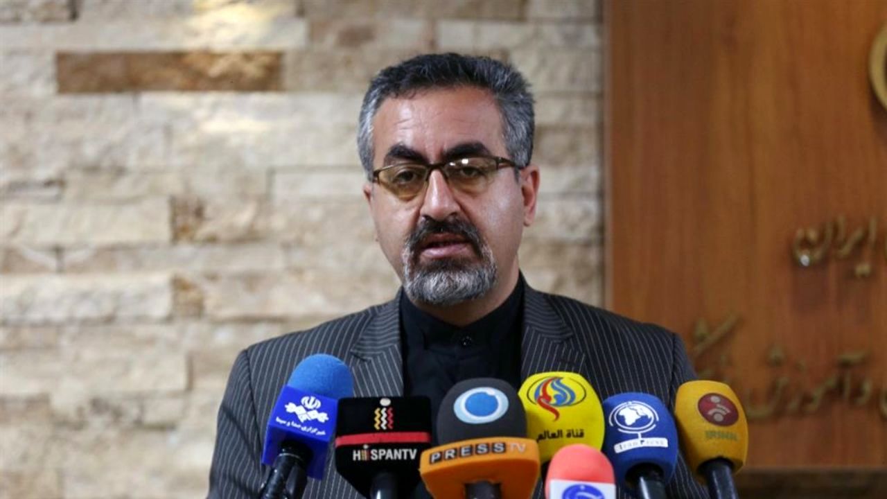 133 ایرانی دیگر به خاطر کرونا جان باختند/ 2089 مورد جدید ابتلا به کرونا شناسایی شد/ جانباختگان کرونا در ایران به 3872 نفر رسید