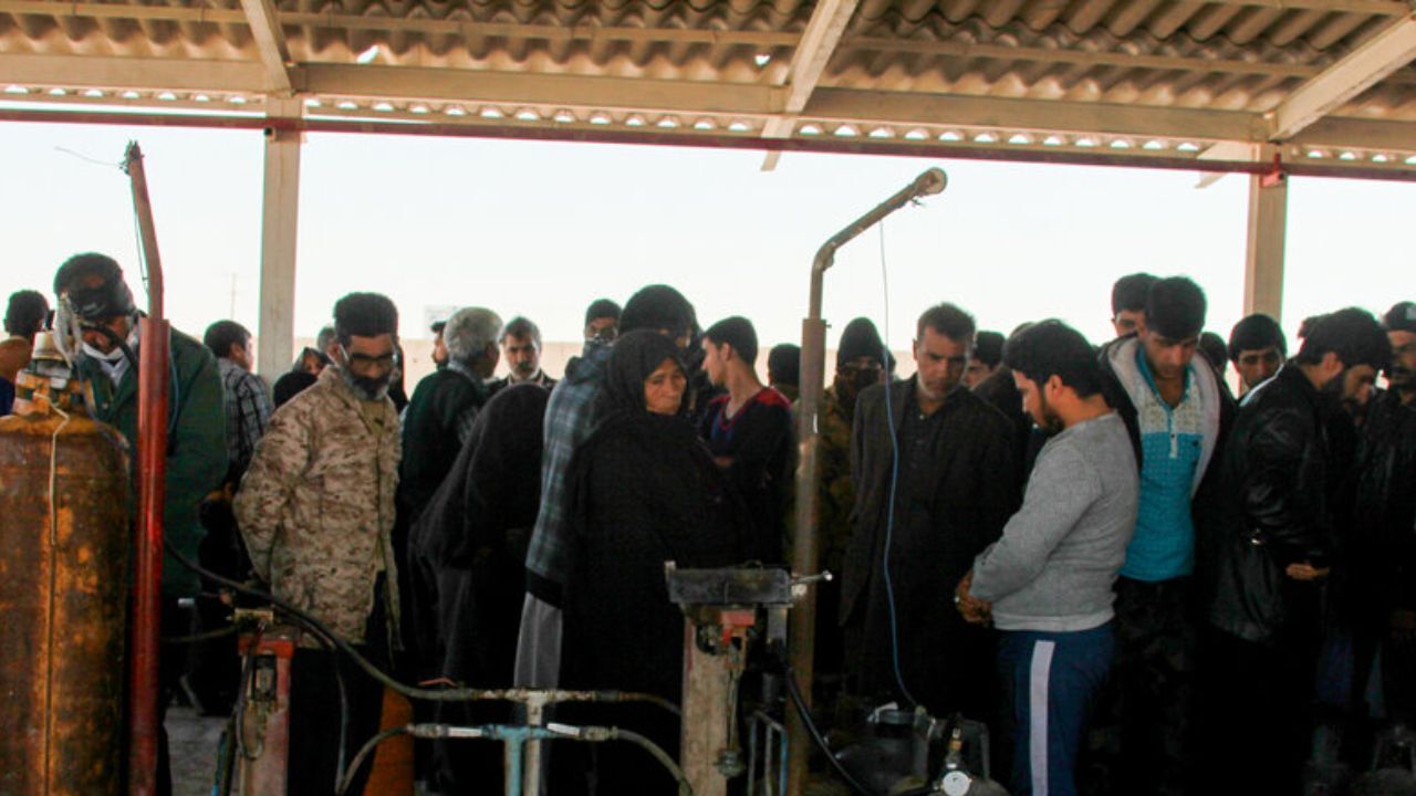 استاندار سیستان وبلوچستان از محلات حاشیه شهر زاهدان بازدید کرد