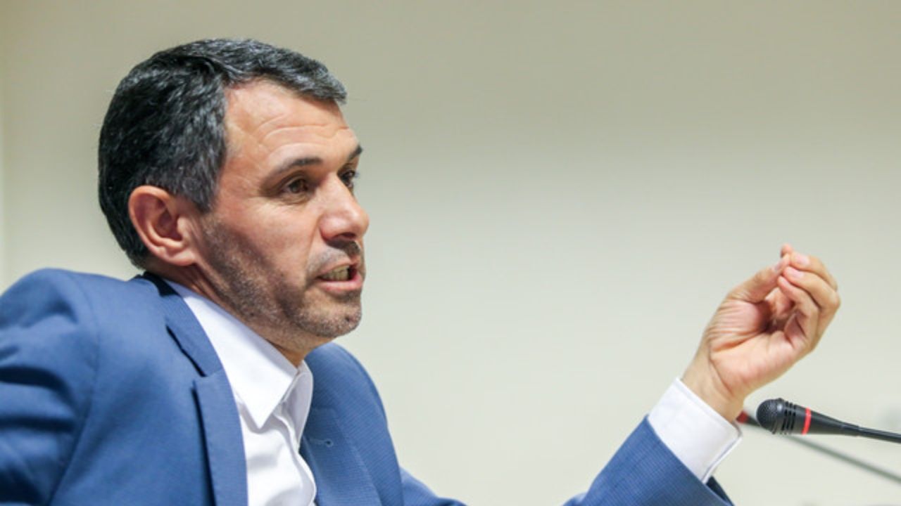 تداوم دریافت اقساط تسهیلات بانک مسکن، اقتصاد خانوار را با مشکل مواجه می‌کند