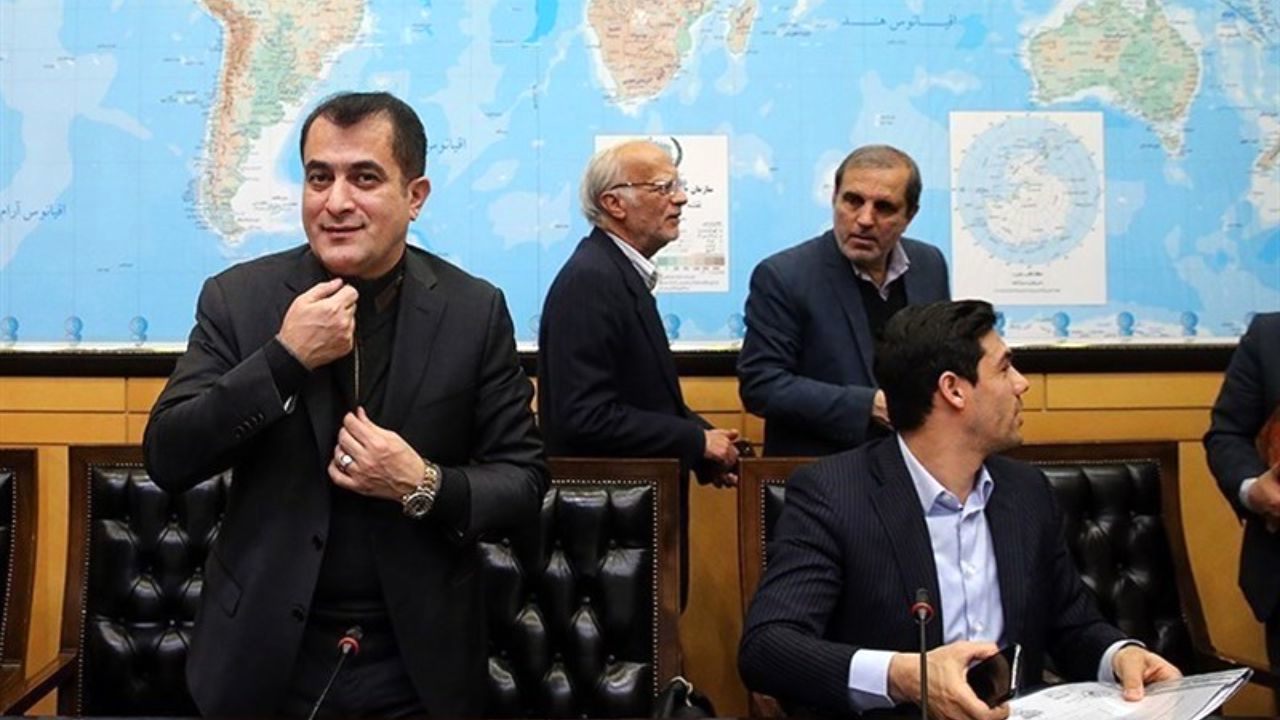 خلیل‌زاده به استقلال باز می‎گردد؟