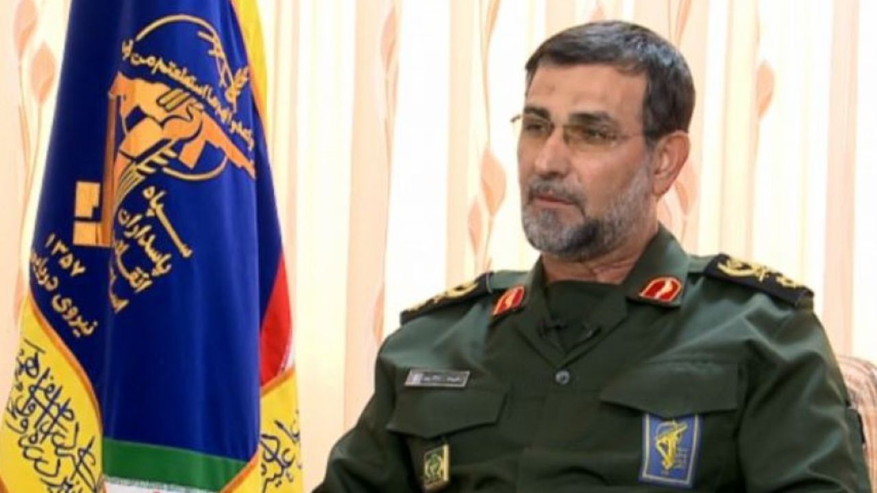 آمریکایی‌ها وارد حریم منطقه تمرین ما شده بودند/ اخطار دادیم از منطقه تمرین ما خارج شوند/ هم در خلیج فارس و هم دریای عمان آنها را دنبال می‌کنیم