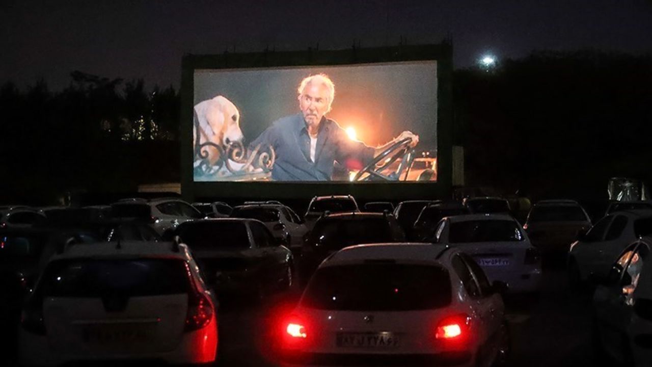 اکران «خروج» در «سینما ماشین» تا شب قدر تمدید شد