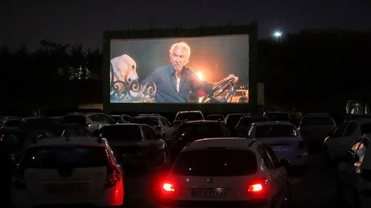 اکران «خروج» در «سینما ماشین» تا شب قدر تمدید شد