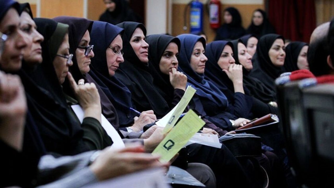 سهم مدیران مرد در سطوح مدیریتی مختلف 4.38 برابر بیشتر از زنان است