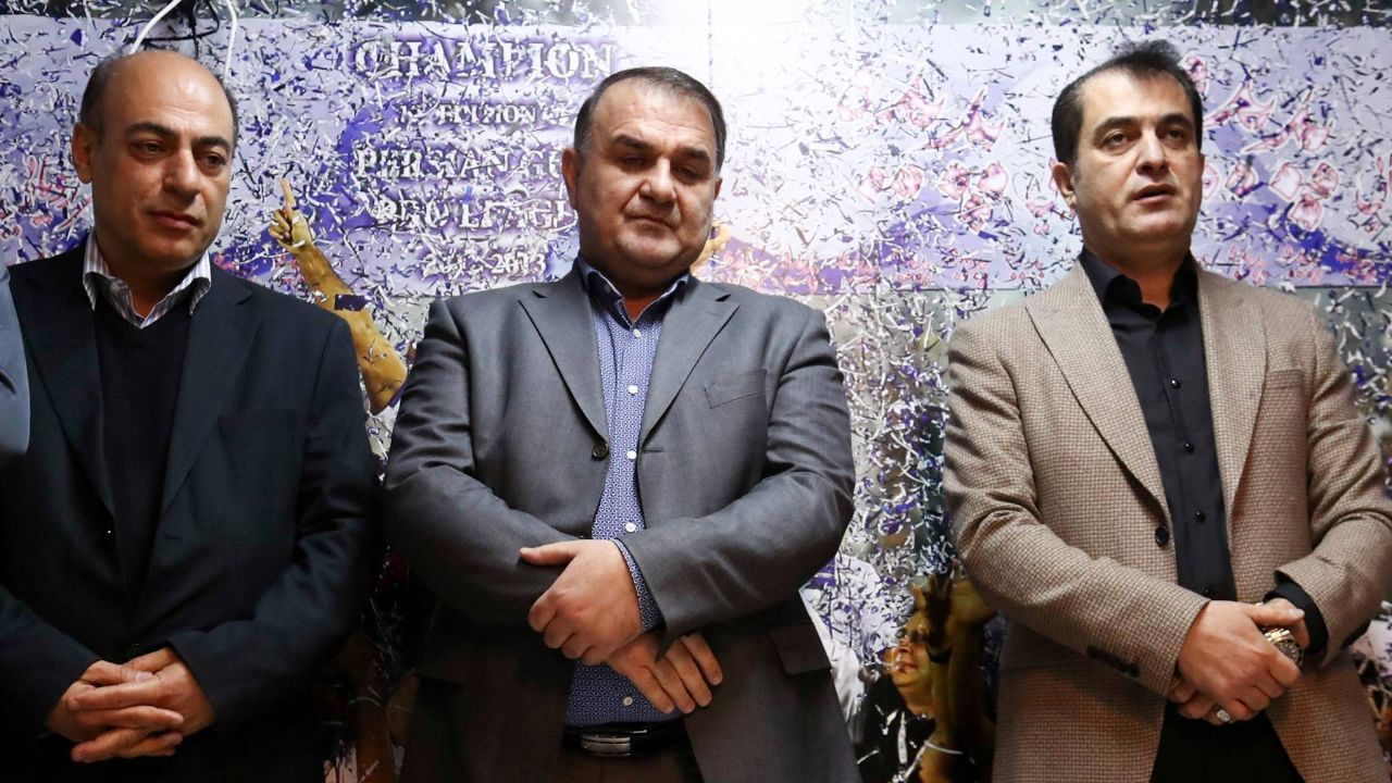 طرفداران باید بدانند که جریان کیف آبی در استقلال چیست
