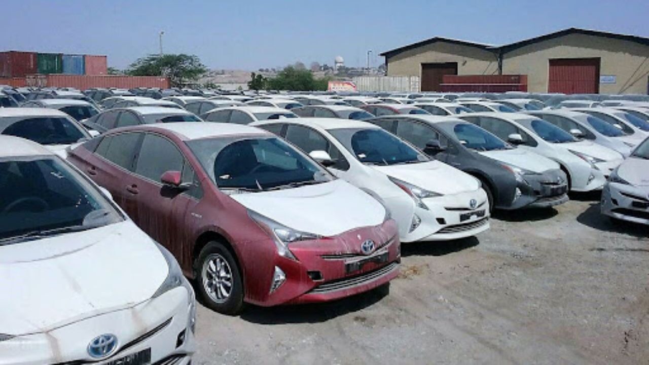 تنها 1379 خودرو از گمرک ترخیص شد/ بلاتکلیفی 3700 دستگاه خودروی مانده در گمرک