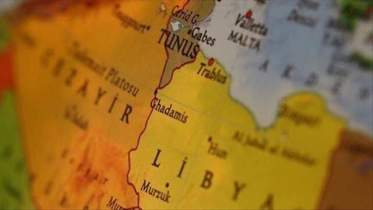 رایزنی ولیعهد ابوظبی و ماکرون درباره حمایت از طرح مصر برای لیبی