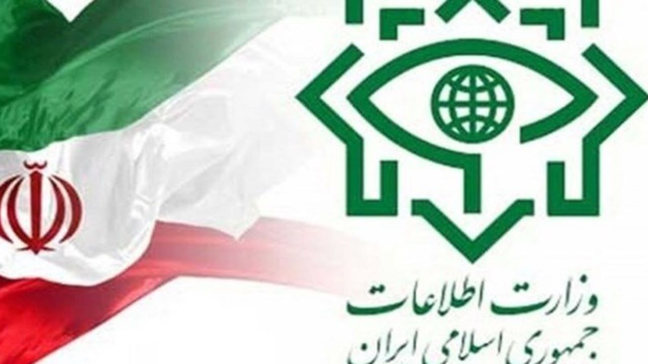 چرا نظامی آمریکایی آزاد شد؟/ وزارت اطلاعات توضیح می‌دهد