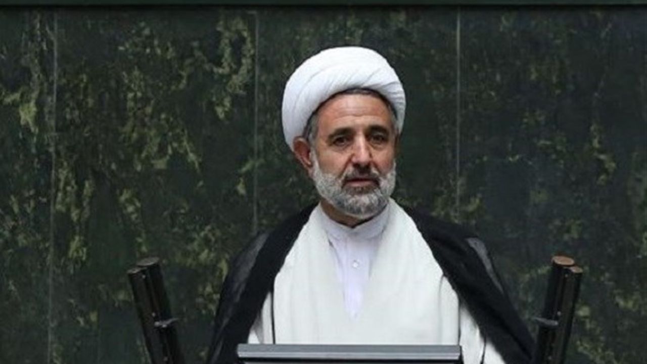 کمیسیون امنیت ملی ظریف را برای بررسی موضوع قطعنامه شورای حکام فرا می‌خواند