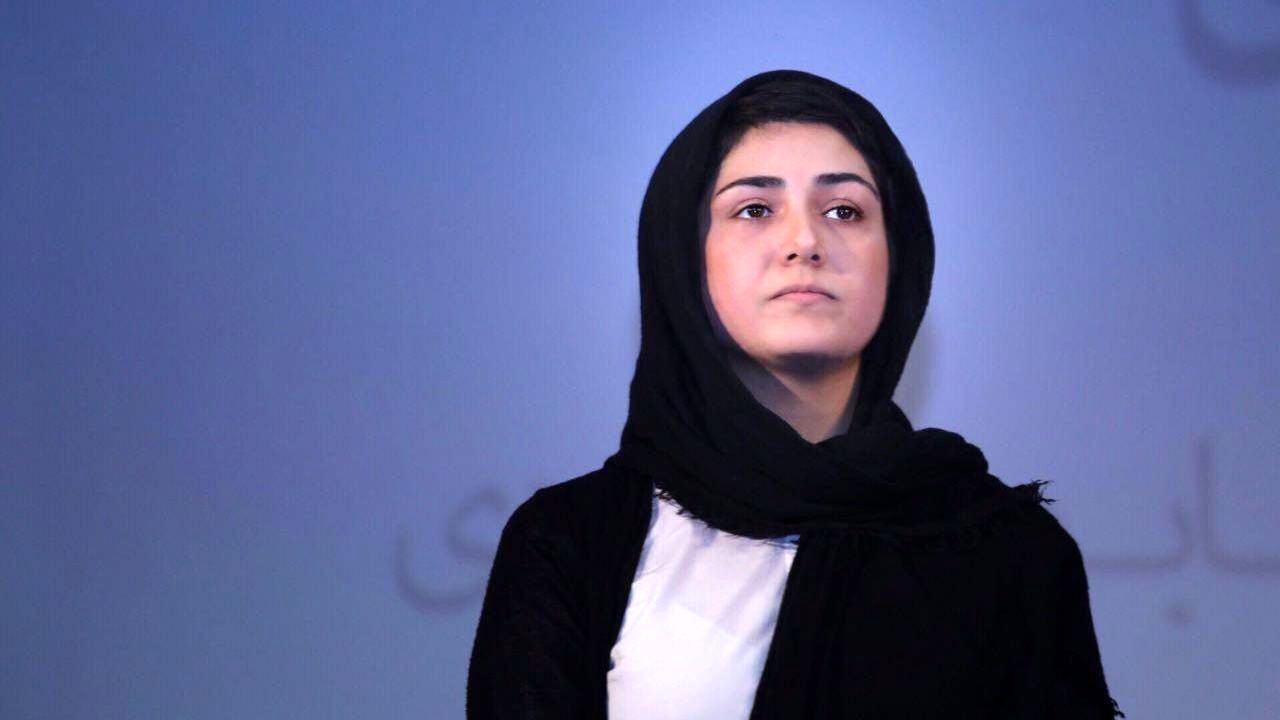 قهرمان‌هایمان یا دیگر نیستند یا دروغ گو هستند یا در خانه‌شان هستند