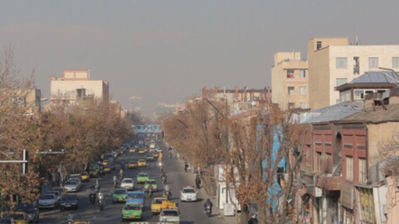 آسمان آلوده تهران در نیمه تیرماه