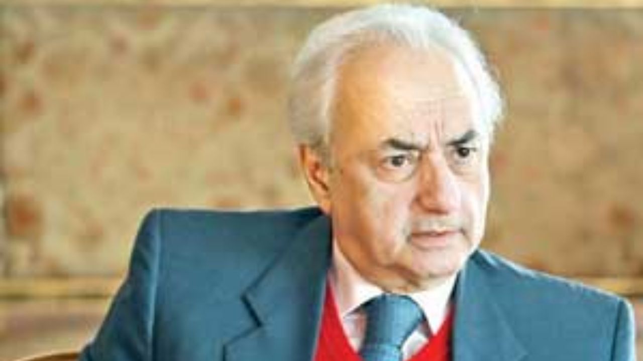 اولین کسی که به ظریف توهین کرد خودش بود! / برجام با چراغ سبز نظام امضا شد