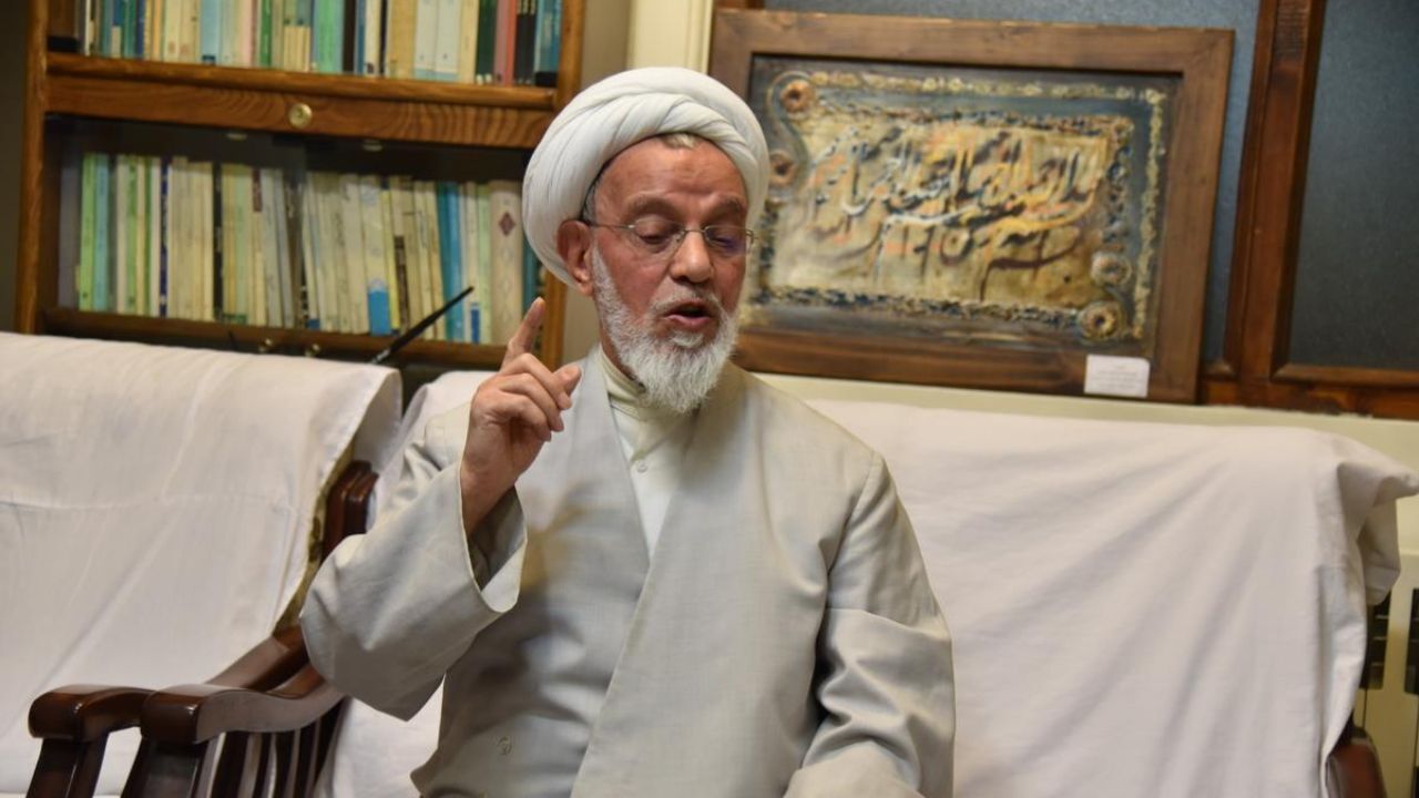 شعار می‌دهیم اما اولویت‌های نخست را رها کرده‌ایم