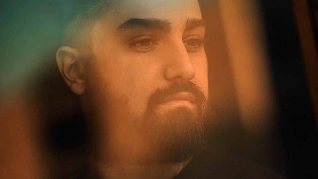 به این امید که گل سرخی پژمرده نشود