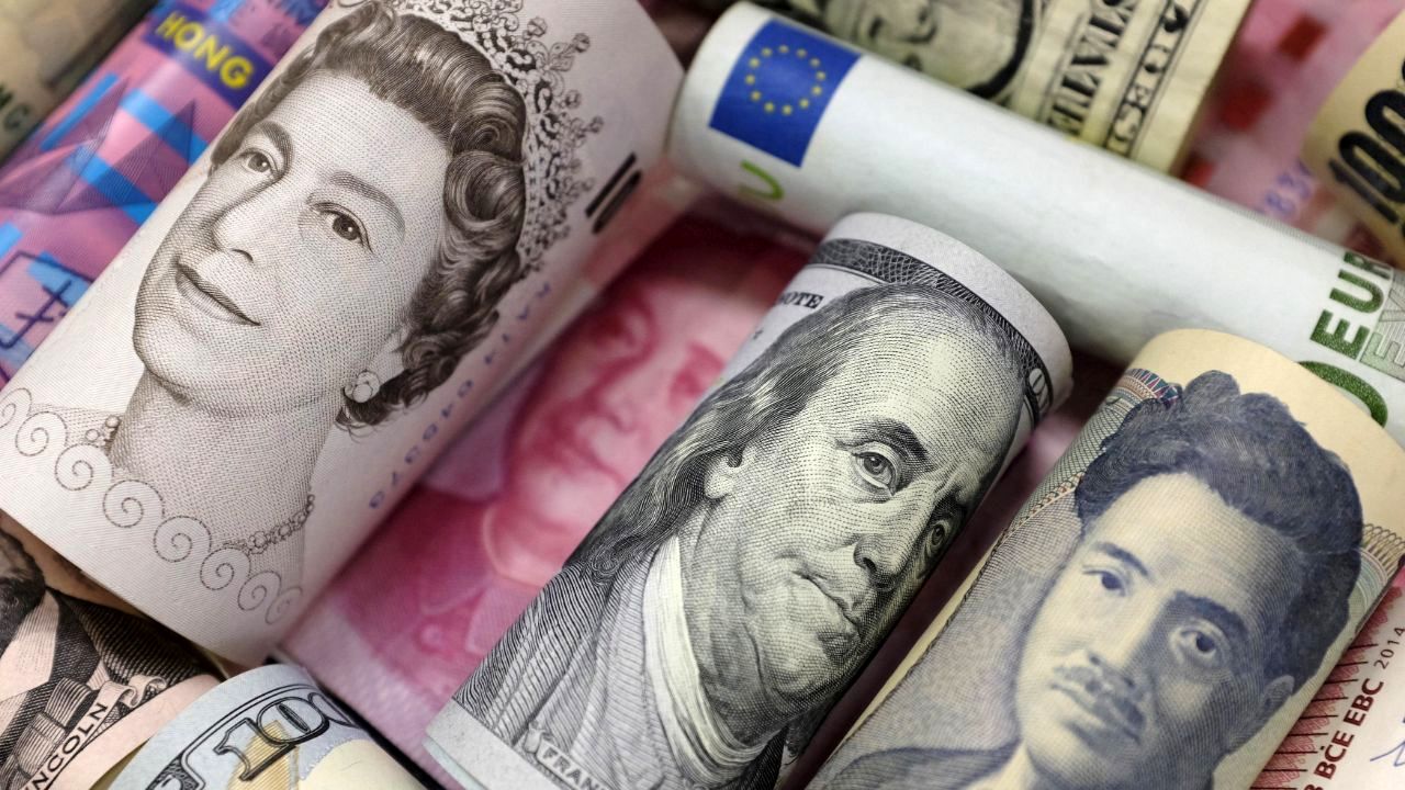 قیمت دلار جهانی بازهم کاهش یافت