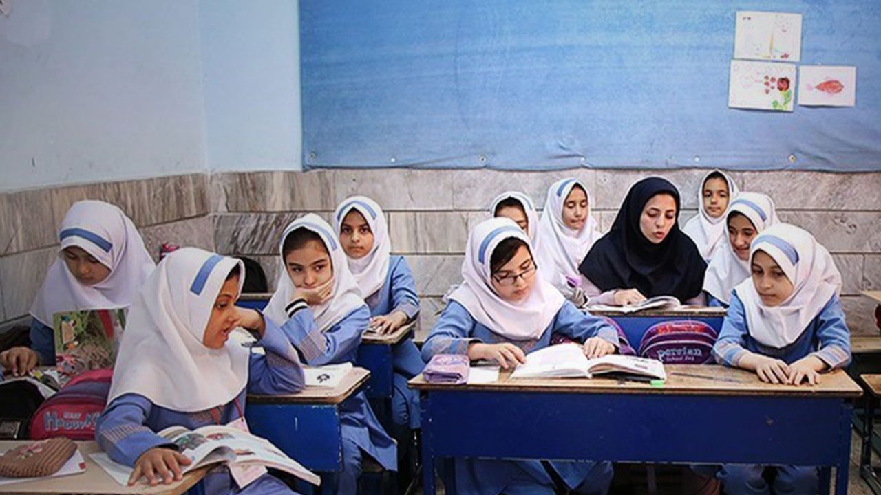 صدور 186 هزار مجوز استخدام برای آموزش و پرورش