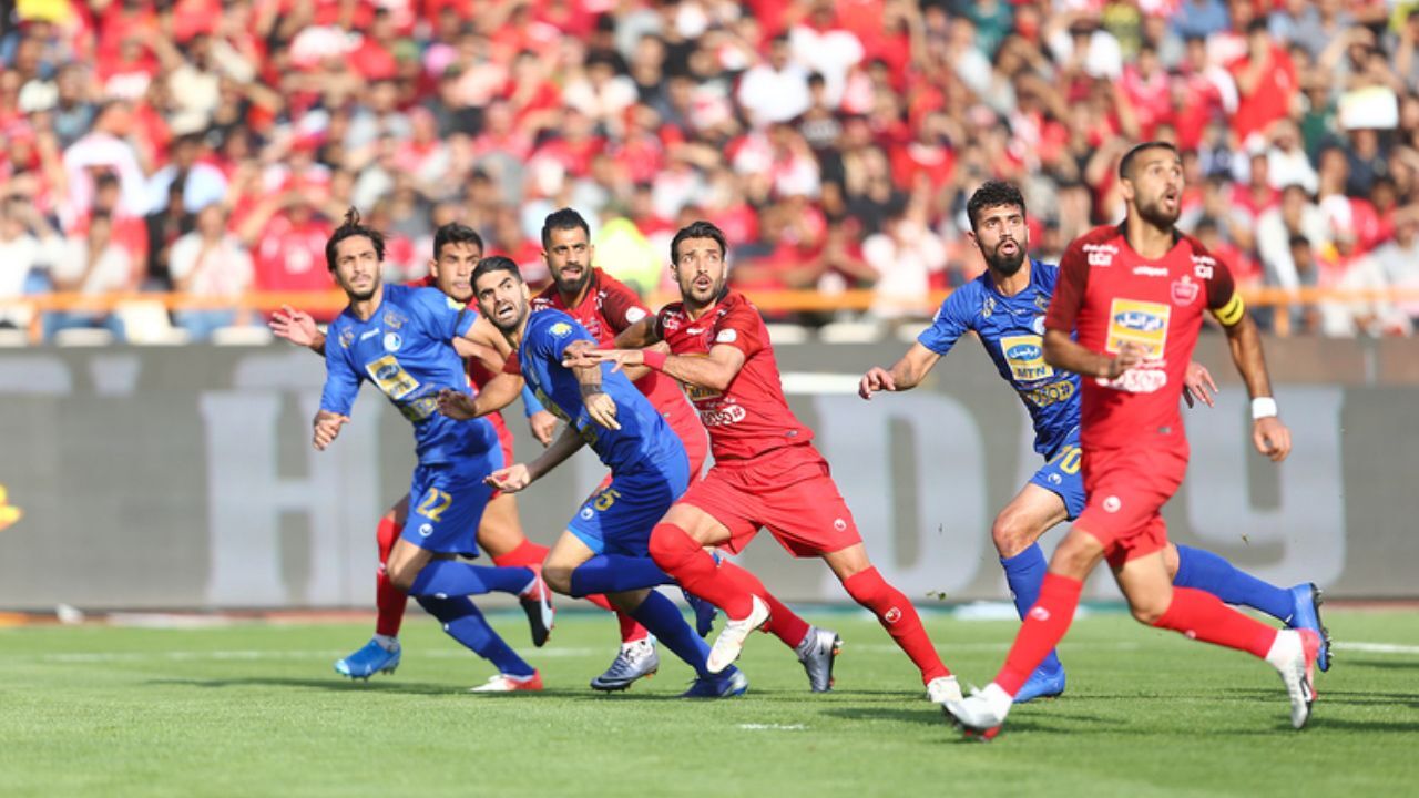تا 1400 پرسپولیس می‌برد