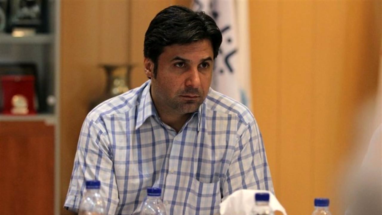 نظر شخصی‌ام استفاده از مربی ایرانی در تیم ملی والیبال است
