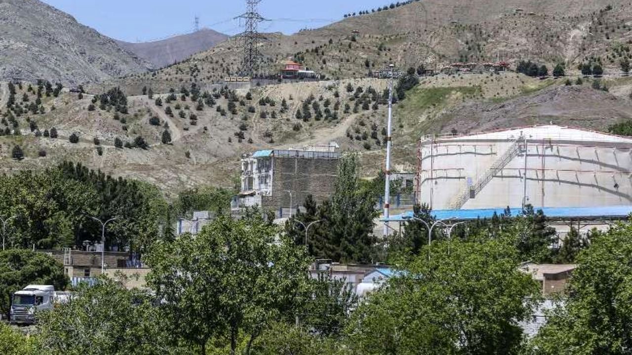 بررسی راهکارهای رفع مشکلات زیست محیطی انبار نفت شهران