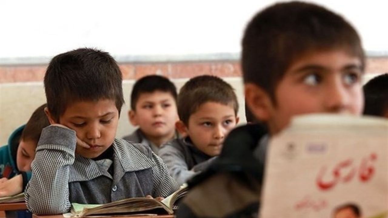 ثبت‌نام دانش‌آموزان اتباع خارجی دارای مدرک معتبر انجام شد