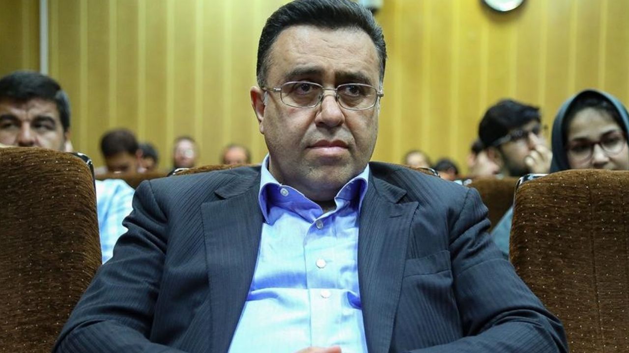 مشکلات کشور مربوط به شخص روحانی، دولت او و اصلاح‌طلبان نیست / همه ما و کل حاکمیت باید از مردم عذرخواهی کنیم