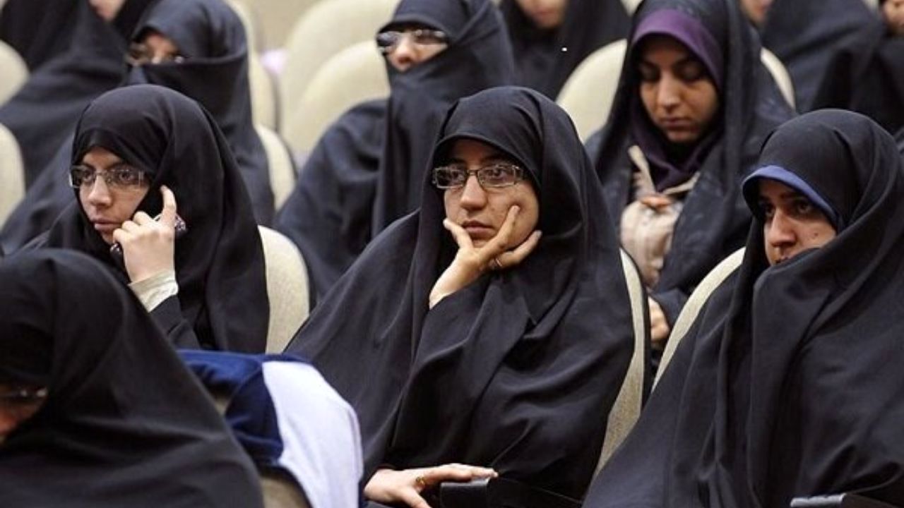 همه جنجال‌ها درباره معادل‌سازی حوزه و رشته‌های تاریخ و ادبیات در دانشگاه