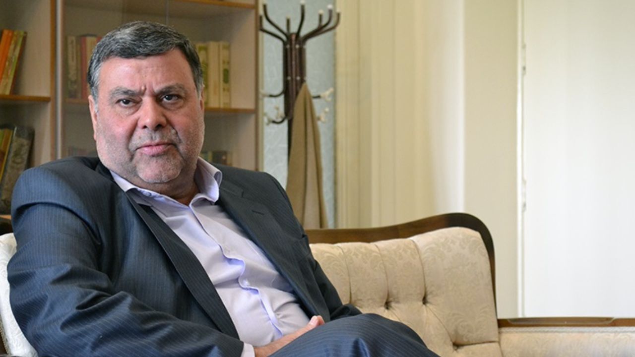 کاری که ریاست‌جمهوری ترامپ و احمدی‌نژاد دست سیاسیون داد / برای کاندیداتوری در انتخابات بررسی‌ روانشناختی و روانپزشکی شوید