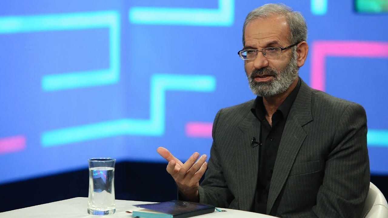 اگر نهضت‌آزادی هم روی کار بیاید، سرِ سوزنی از دشمنی‌ آمریکا علیه ایران کم نخواهد شد / عقیم ماندن تحرکات نظامی آمریکا در عراق به دلیل اراده منطقه‌ای جمهوری اسلامی بود