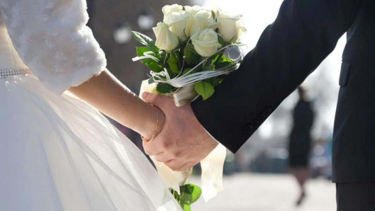 وضعیت مشاغل کوچک وابسته به مجالس عروسی؛ از تعطیلی تالارها تا بیکاری آتلیه‌ها