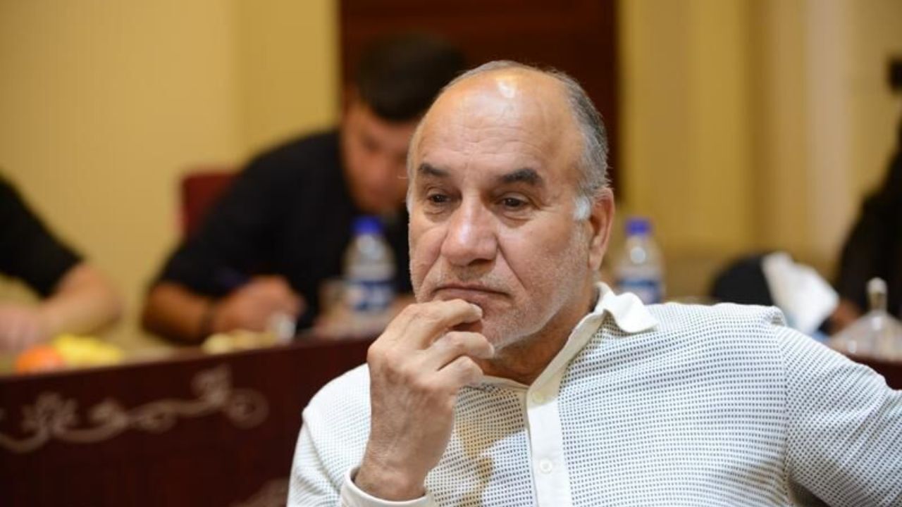برخی مربیان با لابی‌گری تیم می‌گیرند