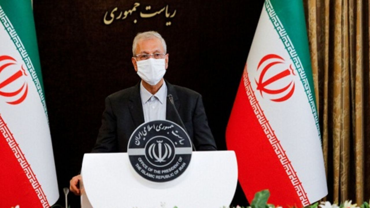 بازگشت ارز صادرکنندگان غیرنفتی، بی‌ثباتیهای ارزی را کاهش می‌دهد / ایرانی‌ها عاشق صلح هستند نه سلاح / روند شیوع کرونا در 12 استان سیر صعودی و در 9 استان شرایط هشدار وجود دارد