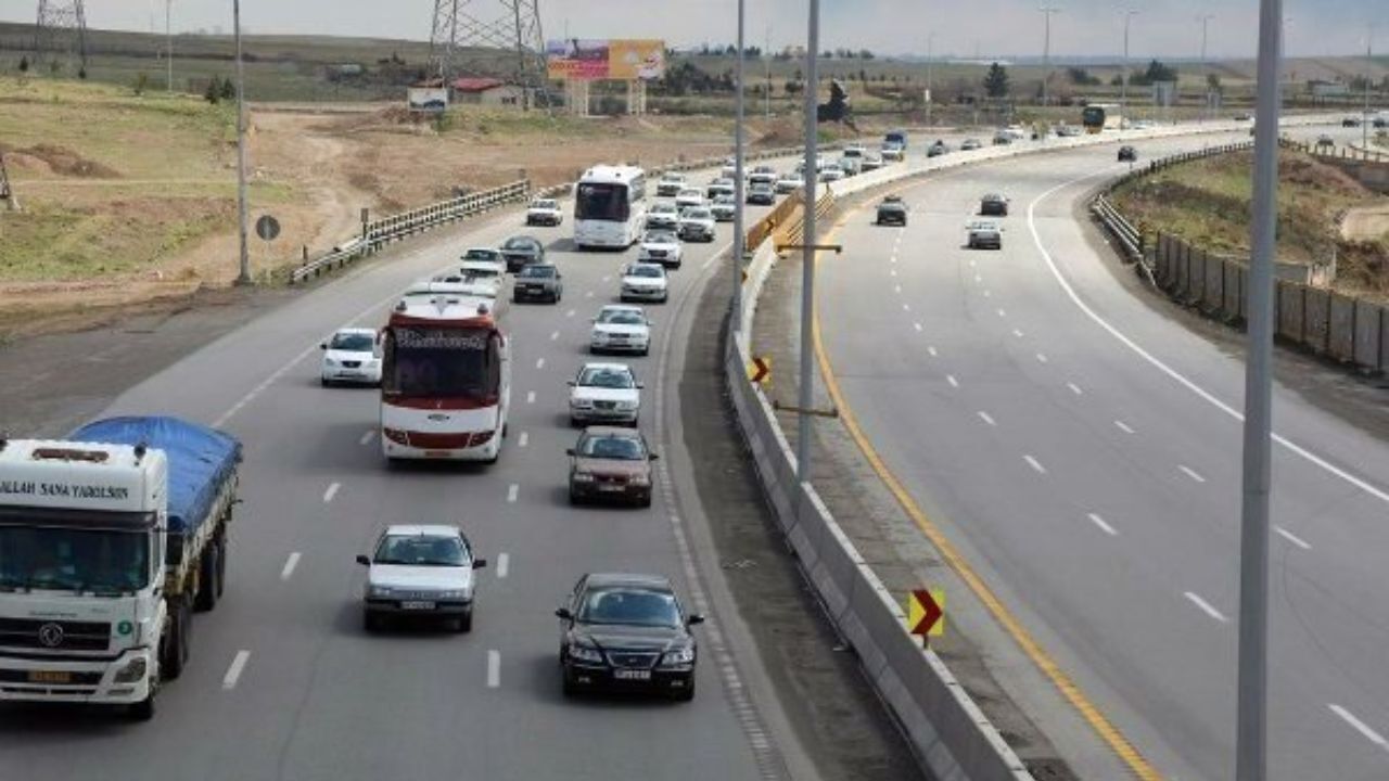 تردد در جاده‌ها  12.2 درصد کاهش یافت