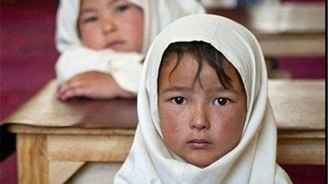 300 هزار دانش‌آموز اتباع دسترسی به شاد ندارند