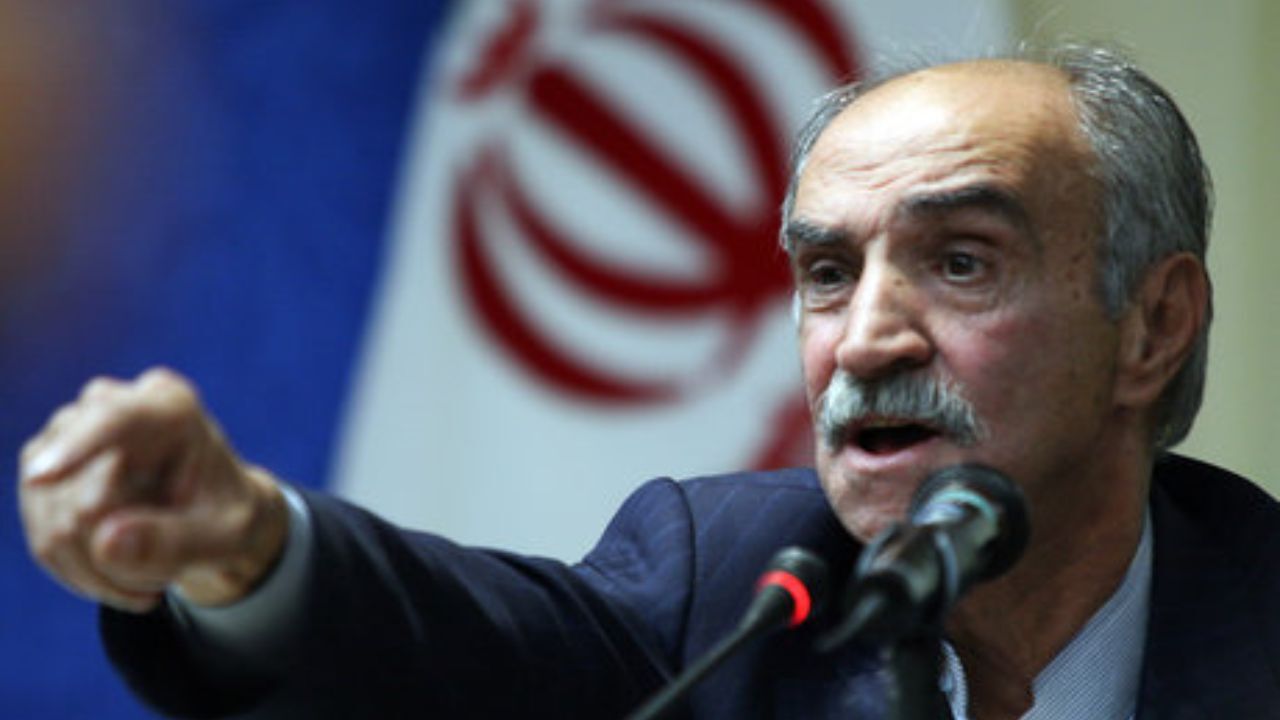 چندین لایه در ورای آسمان تهران، آلودگی وجود دارد