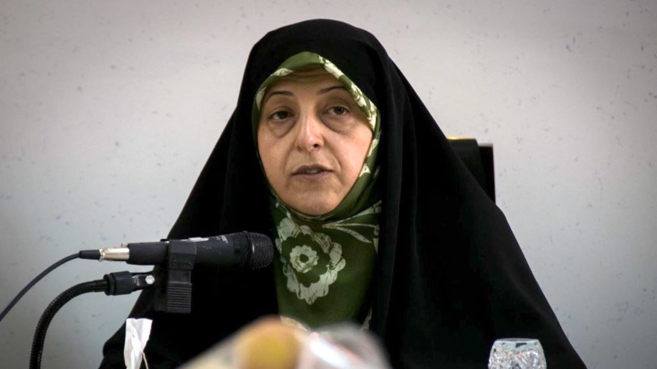 قانون اساسی، ظرفیت حضور زنان در امور سیاسی را مشخص کرده است / برنامه‌ای برای حضور در انتخابات ریاست‌جمهوری ندارم