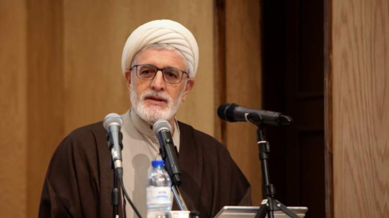 ظلمی که به استادمان رفت
