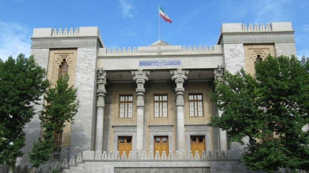 احضار سفیر ایتالیا به عنوان حافظ منافع کانادا در ایران
