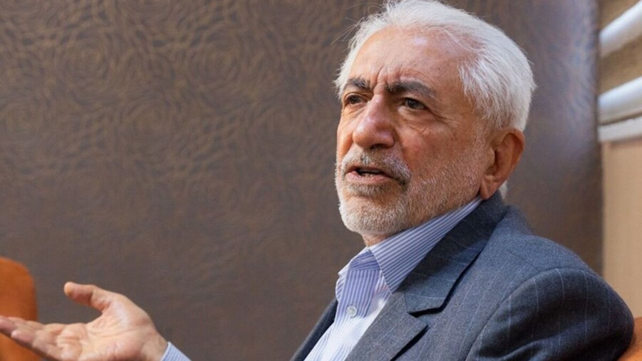شعار انقلاب رضایت مردم است نه رضایت گروه‌ها و اشخاص امتیاز‌طلب
