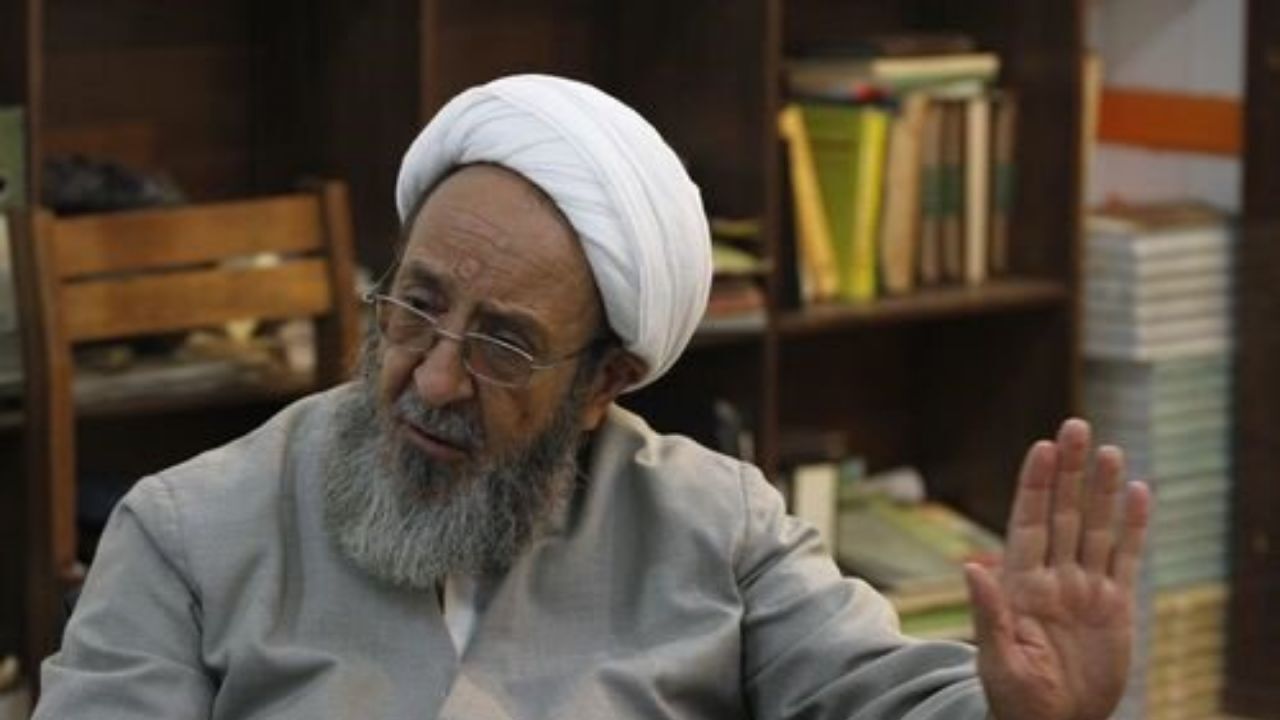 اصولگرایان هیچ کسی را جز خودشان نمی پذیرند