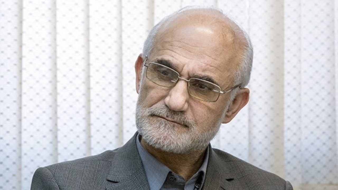 مصطفی معین خطاب به سعید نمکی: رفتار مدیریتی شما یکی از علل اصلی تداوم کرونا و کشتار کادرهای پزشکی، پرستاری و عموم ملت است