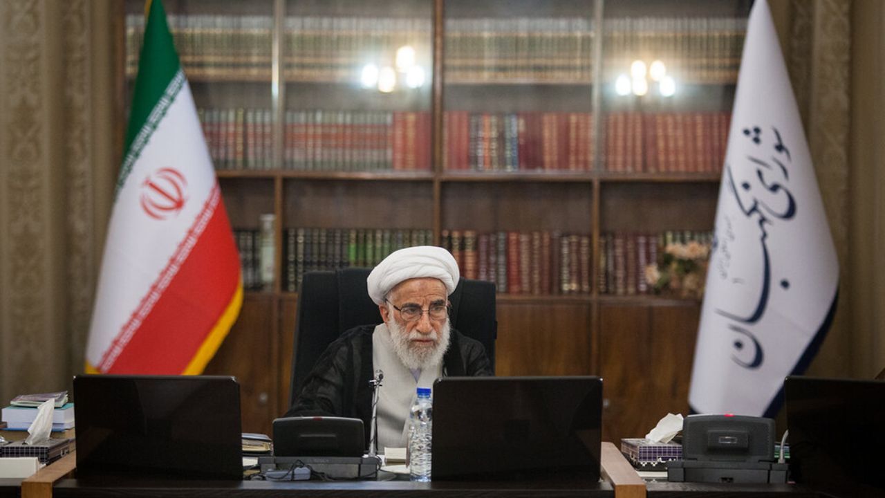 آیت‌الله جنتی خواستار شناسایی و برخورد با عوامل ترور شهید فخری‌زاده شد