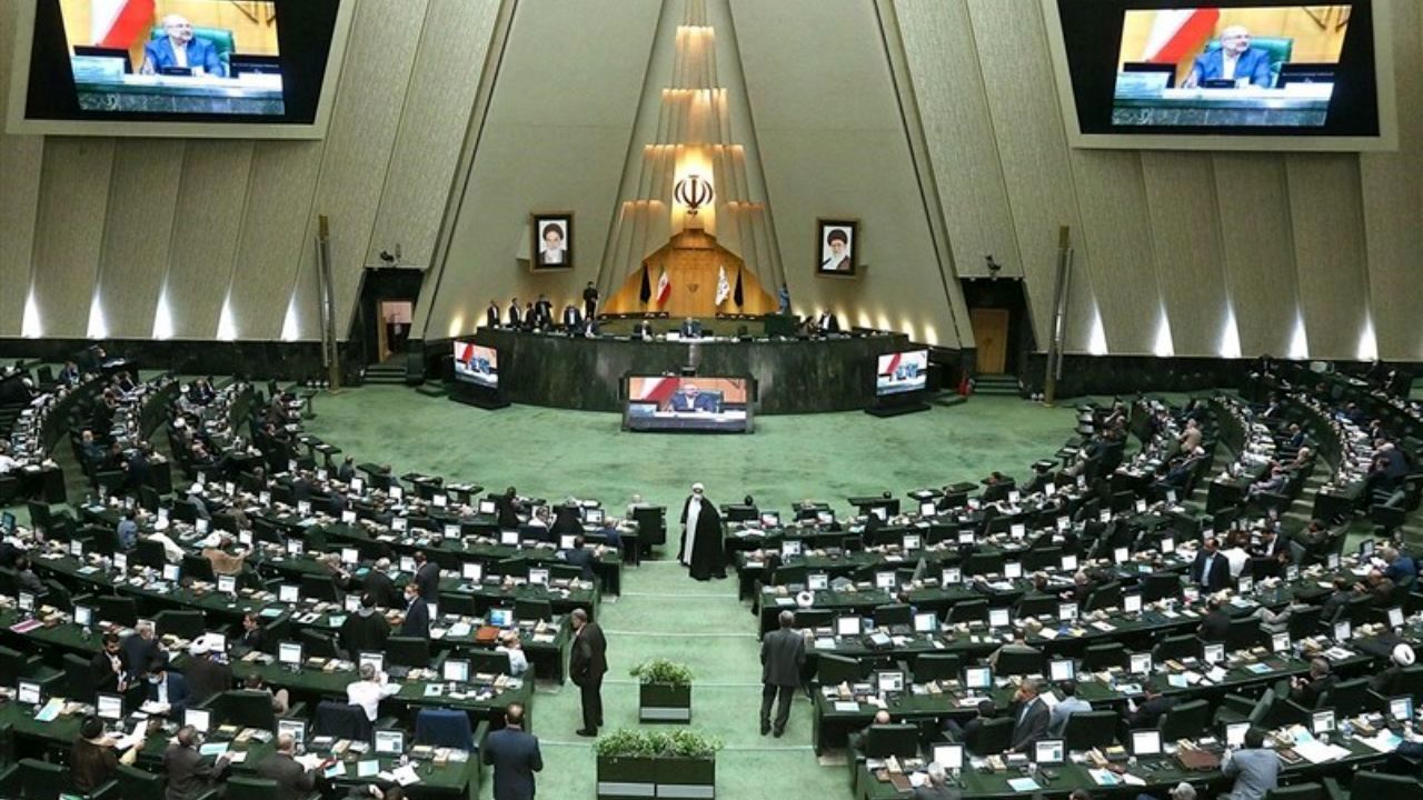 طرح مجلس برای رایگان شدن اینترنت دانش آموزان