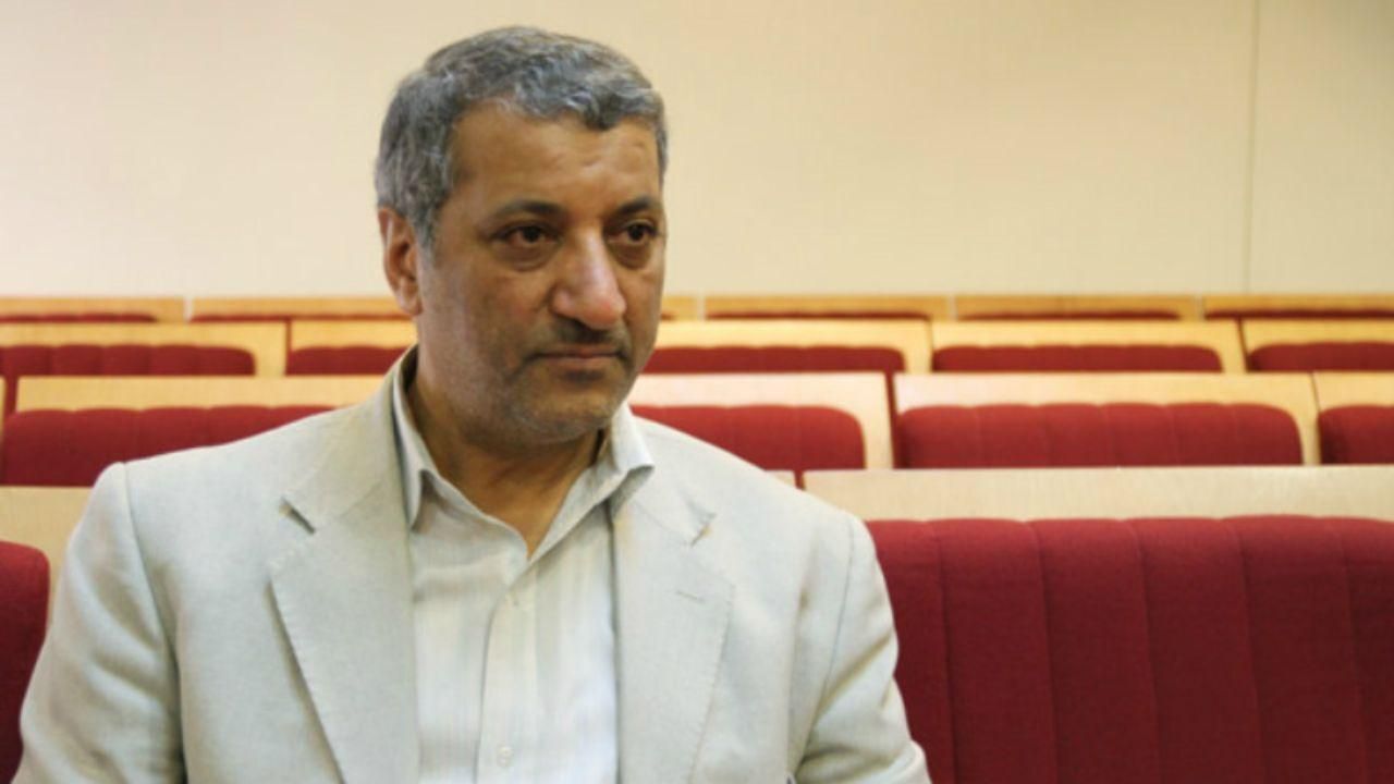 هر گاه سرمان گرم جنگ‌های داخلی شده‌، کشورمان درجا زده است