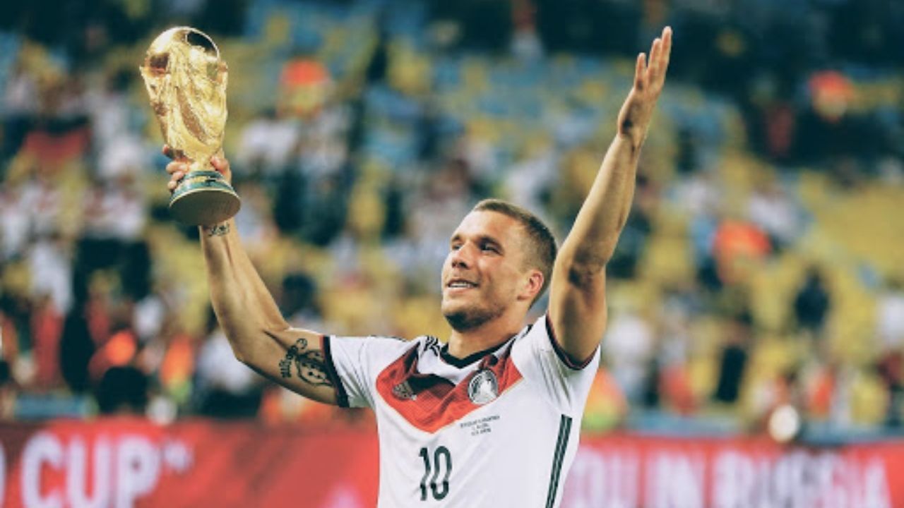 مهاجم ژرمن‌ها هوادار پرسپولیس شد + عکس
