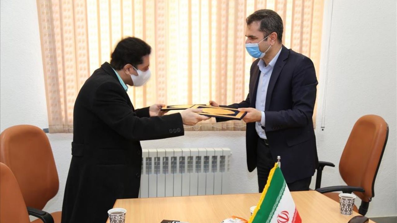 امضای تفاهم‌نامه بین پارک علم و فناوری و دانشگاه جامع علمی کاربردی واحد استانی گیلان