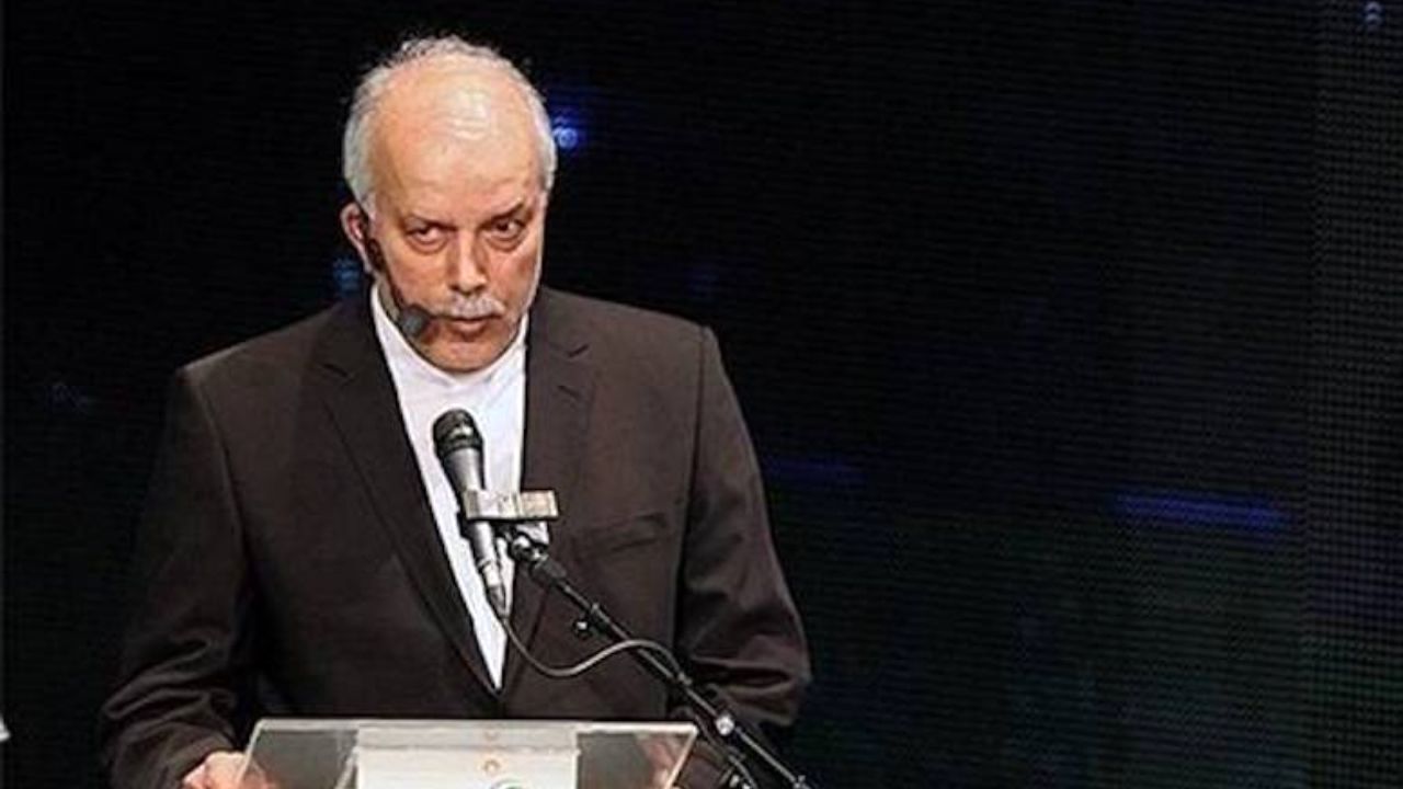 دیدار پرسپولیس و ذوب آهن 10 دی برگزار می‌شود