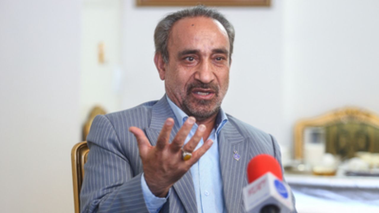 کنایه خباز به اصولگرایان: می‌گویند مذاکره اشکالی ندارد فقط اصلاح‌طلبان مذاکره نکنند