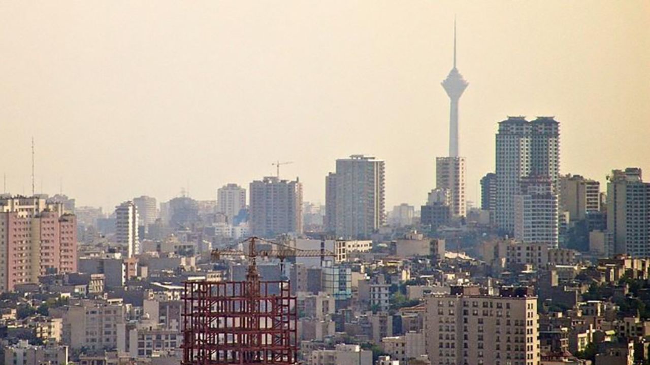 برگزاری دربی امروز به دلیل شرایط ناسالم هوا به مصلحت نیست